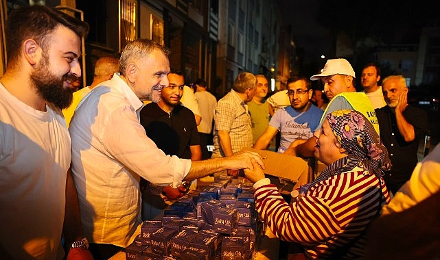 Başkan Vekili Akın’dan kandil simidi ikramı