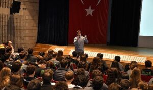 LaunchX Başkanı Forest Richter, Irmak Okulları Öğrencileriyle Buluştu